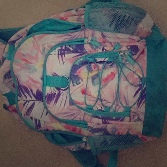 Color full back pack - Picture 1 of 3